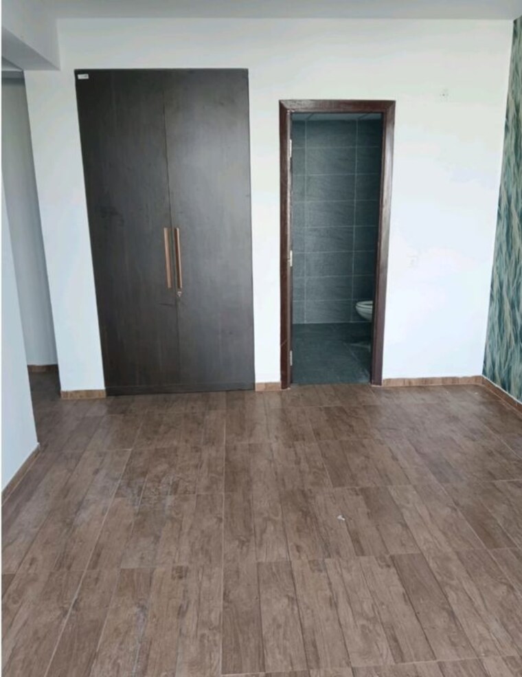Bedroom, omaxe-royal-residency-faridabad 3 Bedroom 1925 Sq.Ft. Apartment In Sector 79 Faridabad 9749565