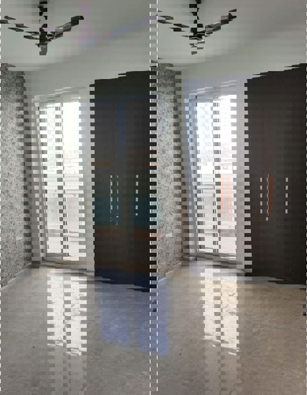 3 BHK + Pooja Room 1925 Sq.Ft. Apartment in Omaxe Royal Residency Faridabad