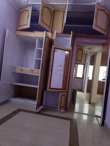 Staircase in 3.5 BHK Apartment at Mayur Vihar – for Rent