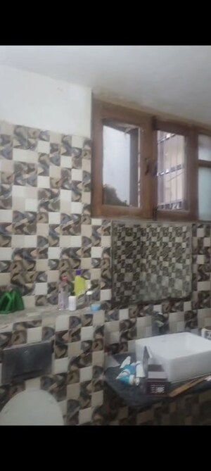 Master Plan in 3 BHK Independent House at Sector 46 – for Rent