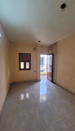 2 BHK Apartment For Sale in Dilshad Colony