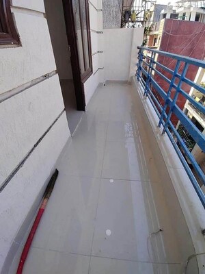 Balcony in 1 BHK Builder Floor at Chattarpur – for Rent