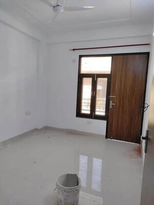 Room in 1 BHK Builder Floor at Chattarpur – for Rent