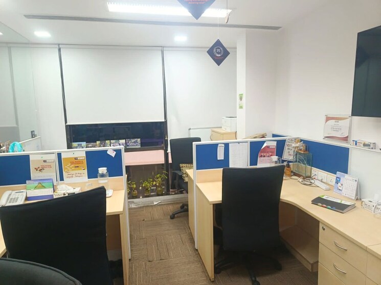 Team Area, trade-star Commercial Office Space 10000 Sq.Ft. In Andheri East Mumbai 9749568