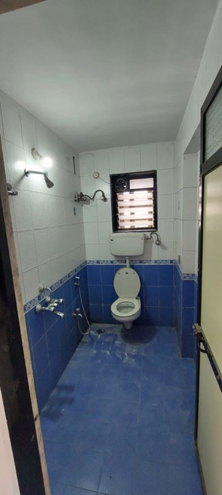 Bathroom, thakur-village 2 Bedroom 1090 Sq.Ft. Apartment In Kandivali East Mumbai 6046430
