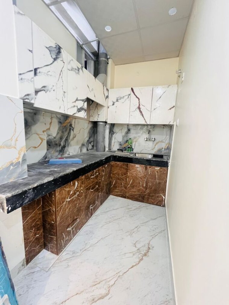 Kitchen, sector 40 2 Bedroom 1377 Sq.Ft. Builder Floor In Sector 40 Gurgaon 9749620