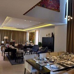 6 BHK + Pooja Room,Servant Room,Study Room,Extra Room Villa For Sale in DLF Garden Villas