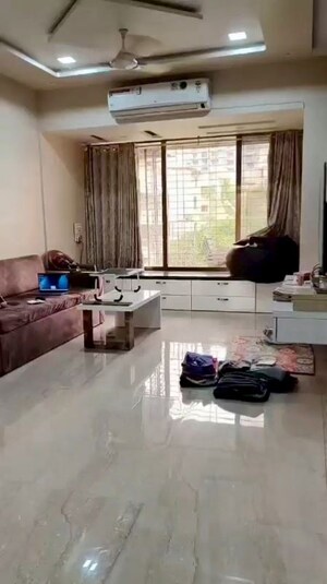 2 BHK Apartment For Sale in Malad West