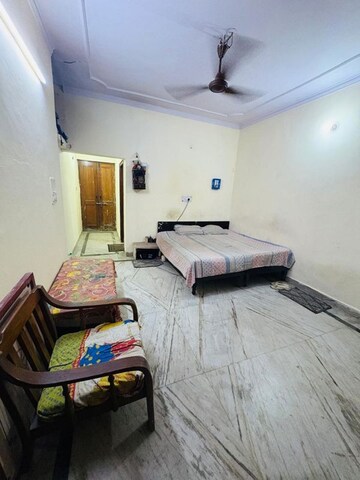 1 RK Independent House For Rent in RWA Apartments Sector 27, Sector 27