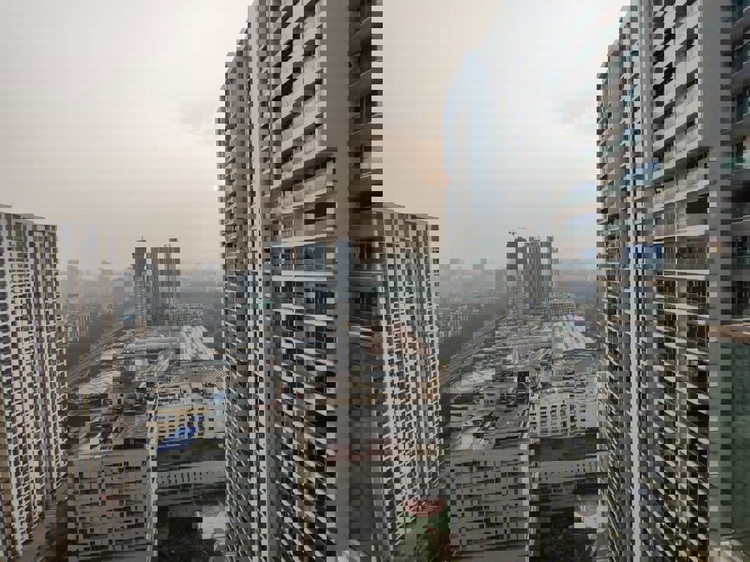 4 BHK + Pooja Room Apartment For Rent in Sheth Avalon