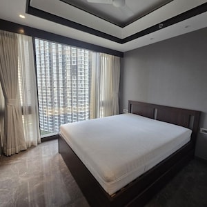 Bedroom in 4 BHK Apartment at Lodha Trump Tower, Kamala Mill – for Rent