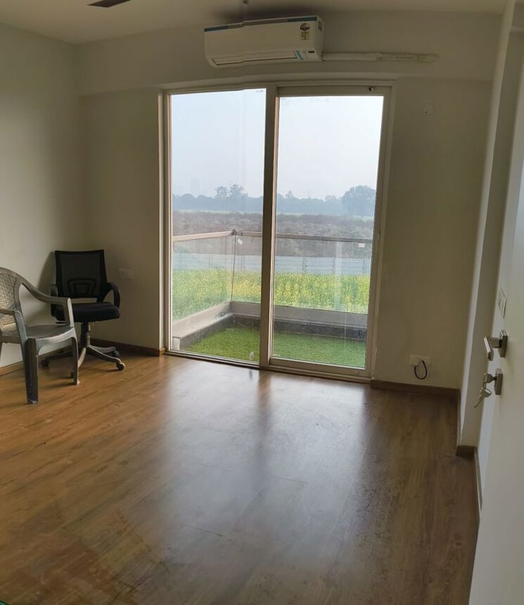 Room, omaxe-designer-villas-mayfield-garden 3 Bedroom 1800 Sq.Ft. Builder Floor In Sector 51 Gurgaon 9749345