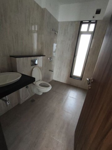 Bathroom in 4 BHK Apartment at Sheth Avalon, Laxmi Nagar – for Rent