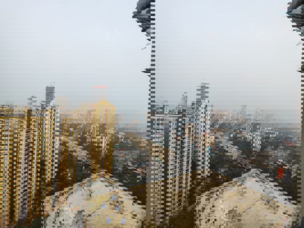 4 BHK + Pooja Room Apartment For Rent in Sheth Avalon