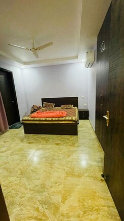 Pg For Rent in Viram Khand