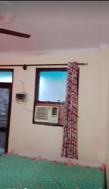 1 BHK Apartment For Rent in Khirki Extension
