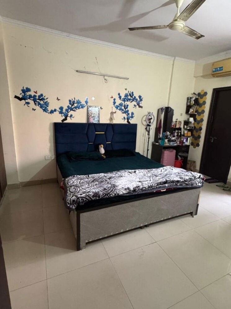 Bedroom, gardenia-gateway 2.5 Bedroom 1265 Sq.Ft. Apartment In Sector 75 Noida 9749758