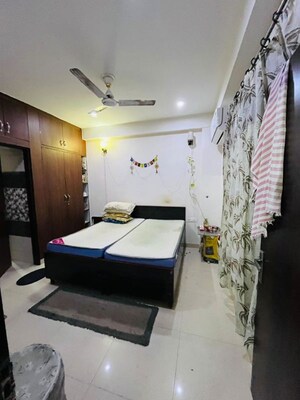 Bedroom in 1 BHK Builder Floor at Sector 30 – for Rent