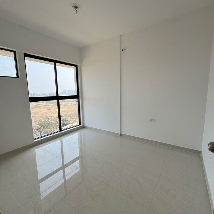 Room, lodha-palava-crown 2 Bedroom 511 Sq.Ft. Apartment In Hedutane Thane 9749775