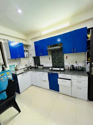 Master Bedroom in 1 BHK Builder Floor at Sector 41 – for Rent