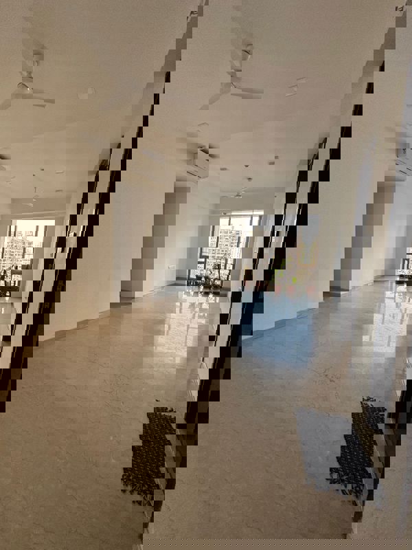 3 BHK + Servant Room Apartment For Rent in Lodha Kiara