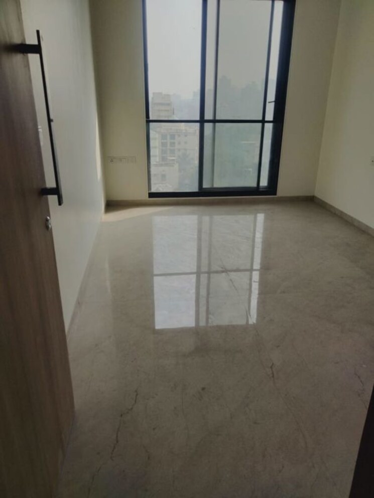 Room, benchmark-solus 4 Bedroom 2000 Sq.Ft. Apartment In Bandra West Mumbai 9749829