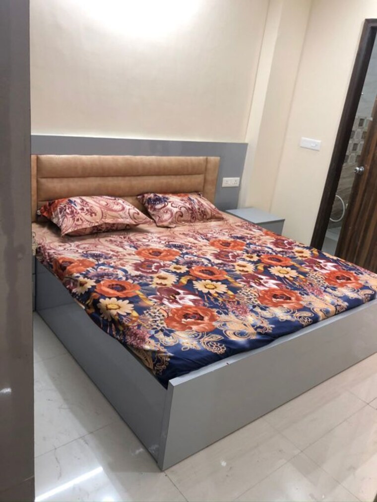 Bedroom, sector 43 1 Bedroom 580 Sq.Ft. Builder Floor In Sector 43 Gurgaon 9749840
