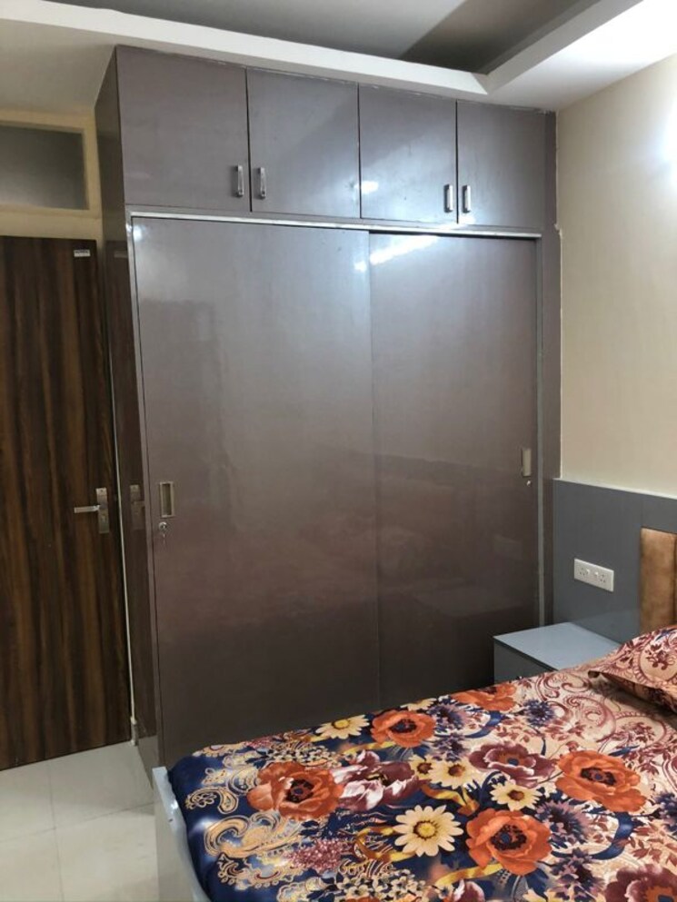 Bedroom, sector 43 1 Bedroom 590 Sq.Ft. Builder Floor In Sector 43 Gurgaon 9749841