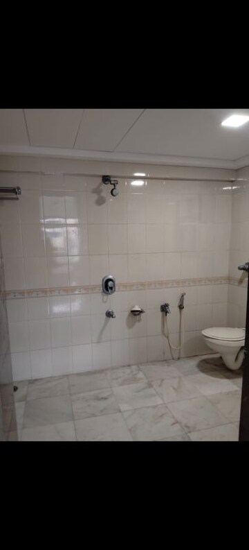Bathroom in 4 BHK Apartment at Joanna Villa, Bandra West – for Rent