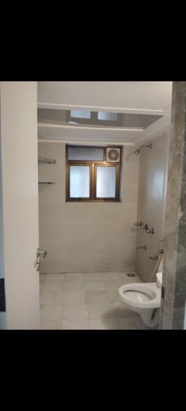 Bathroom, joanna-villa 4 Bedroom 2500 Sq.Ft. Apartment In Bandra West Mumbai 9749844
