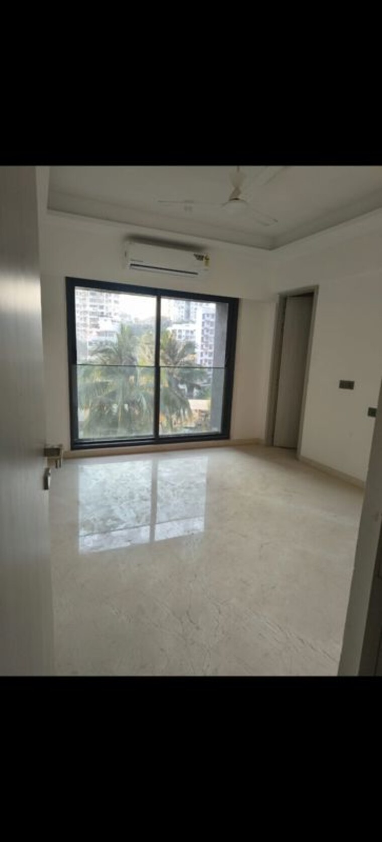 Room, casa-pali 3 Bedroom 1120 Sq.Ft. Apartment In Bandra West Mumbai 9749853
