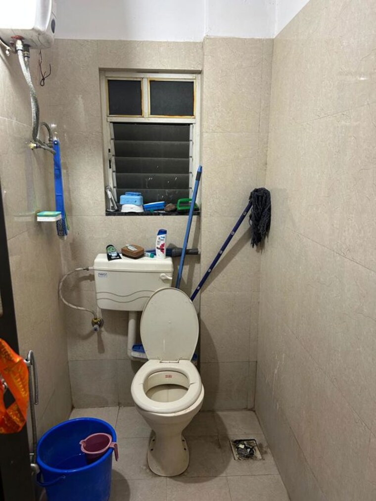 Bathroom, wadgaon sheri 1 Bedroom 540 Sq.Ft. Apartment In Wadgaon Sheri Pune 9749858