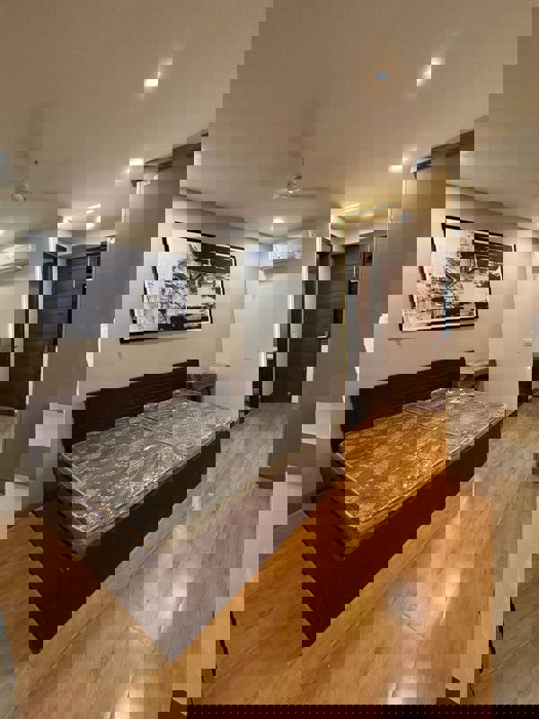 4 BHK + Servant Room 3712 Sq.Ft. Penthouse in Huda CGHS