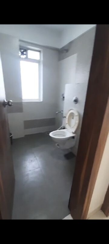 Bathroom in 1 BHK Apartment at Chembur – for Rent