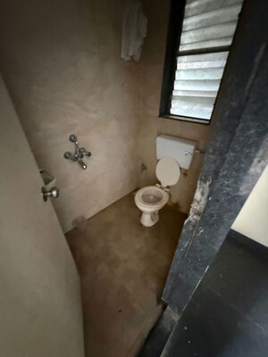Bathroom in 4 BHK Apartment at Darshan Rico, Lower Parel – for Rent