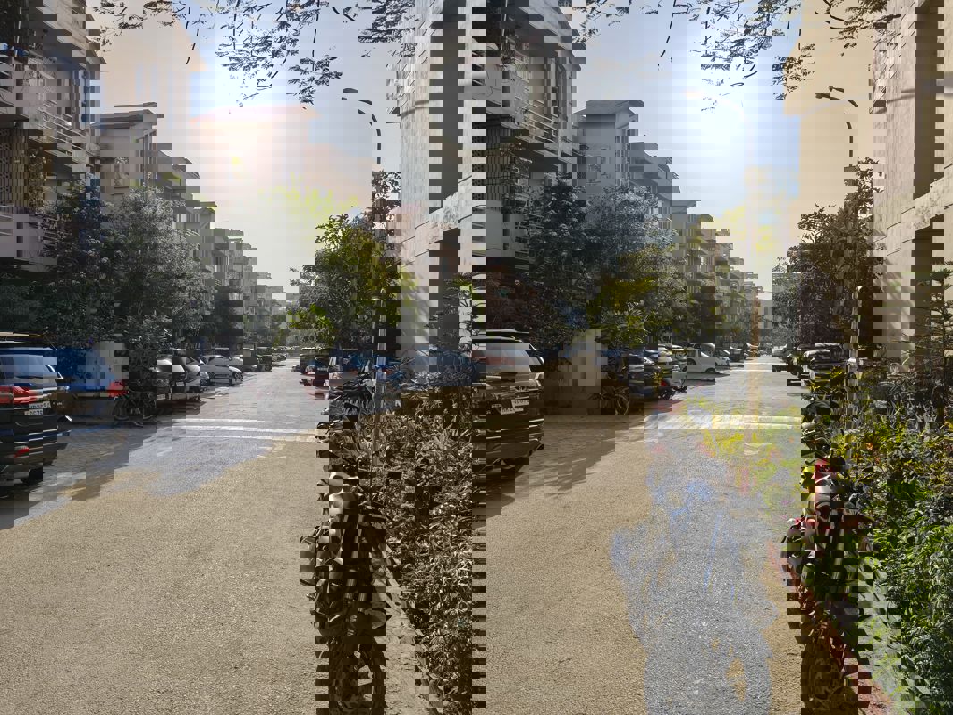 3.5 BHK + Pooja Room,Extra Room Builder Floor For Sale in SS The Lilac