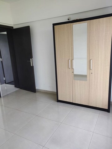 Room in 2 BHK Apartment at Kolte Patil Langston, Kharadi – for Rent