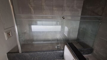 Bathroom in 4 BHK Apartment at Rustomjee Crown, Prabhadevi – for Rent