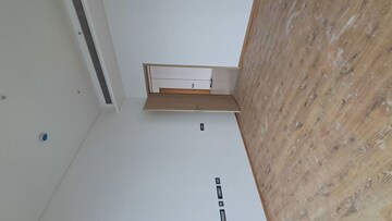 Room in 4 BHK Apartment at Rustomjee Crown, Prabhadevi – for Rent