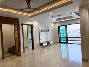 Room in 3 BHK Apartment at Trendset GMR, Banjara Hills – for Rent