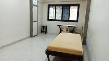 Bedroom in 1 BHK Apartment at Sindhi Society Chembur, Chembur – for Rent