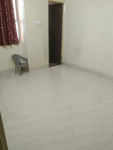 Room in 2 BHK Apartment at Mhalgi Nagar – for Rent