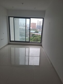 2 BHK Apartment For Rent in Sunteck City Avenue 4