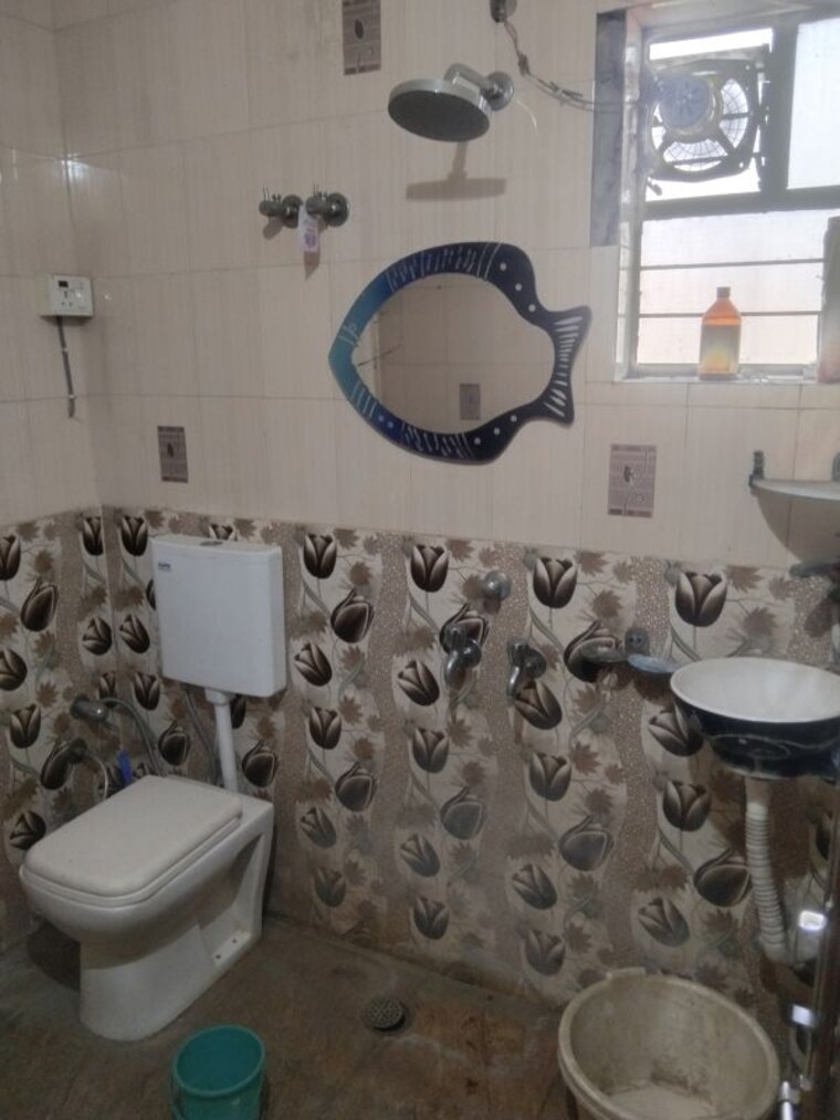 Bathroom, mhalgi nagar 2 Bedroom 900 Sq.Ft. Apartment In Mhalgi Nagar Nagpur 9664423