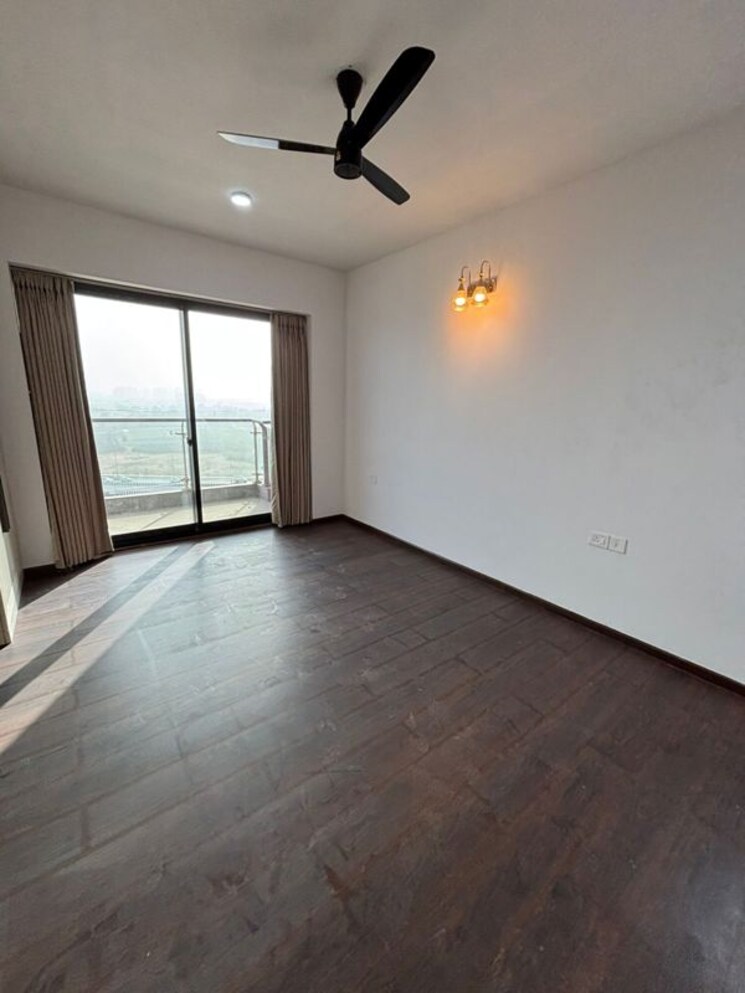 Room, krisumi-waterfall-residences 3.5 Bedroom 2538 Sq.Ft. Apartment In Sihi Gurgaon 9749961