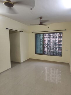 1.5 BHK + Pooja Room Apartment For Rent in Dosti Vihar