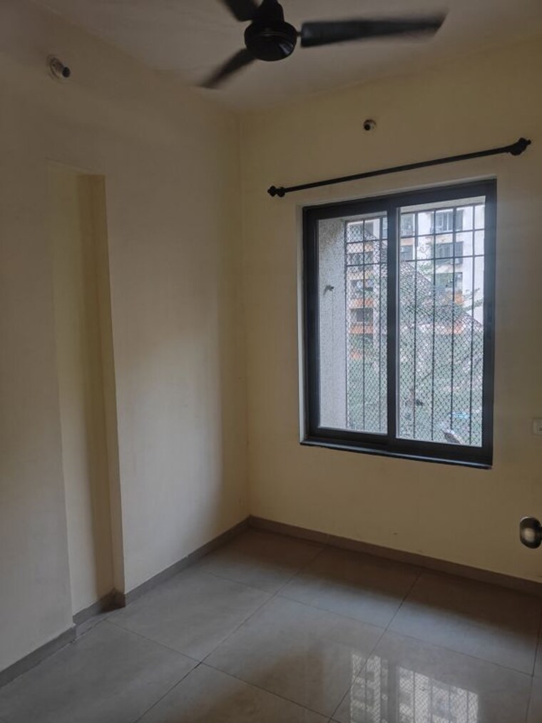 Bedroom, dosti-vihar 1.5 Bedroom 545 Sq.Ft. Apartment In Samata Nagar Thane 9750003