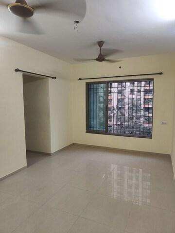 Living Room in 1.5 BHK Apartment at Dosti Vihar, Samata Nagar – for Rent