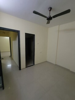 1.5 BHK + Pooja Room Apartment For Rent in Dosti Vihar