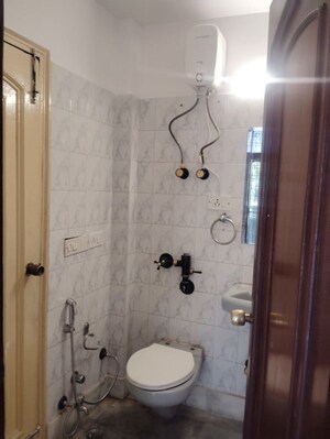 3 BHK Builder Floor For Rent in Sarvodaya Enclave